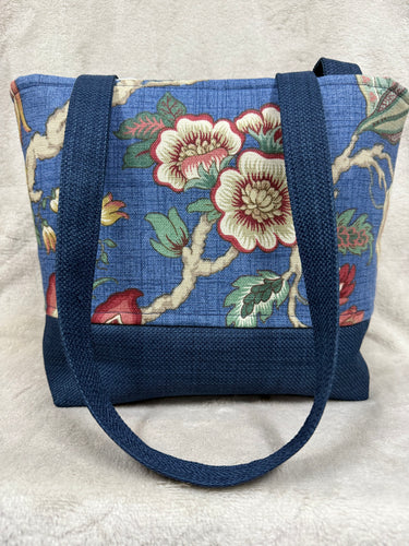 095 Navy Tote with Bold Flower Print