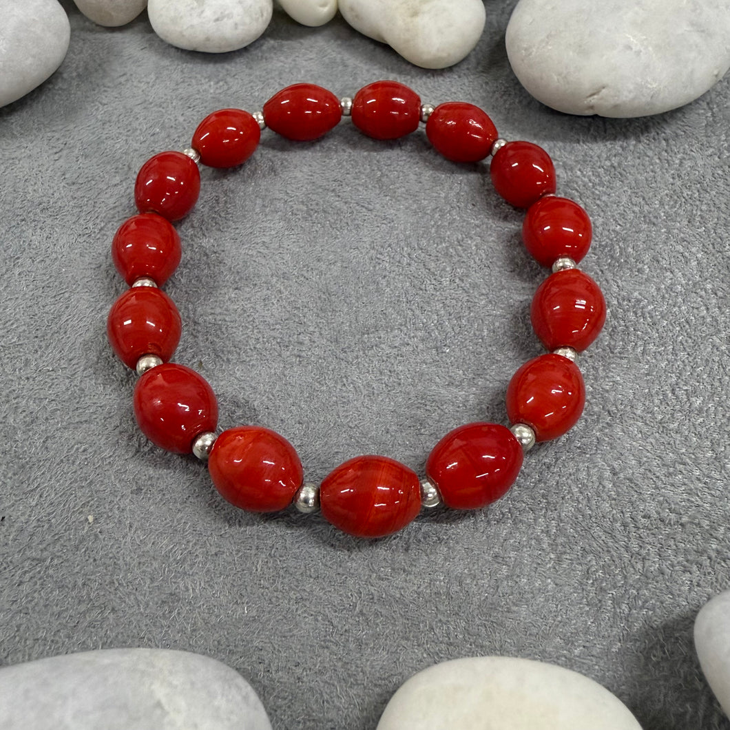 Bracelets: Red